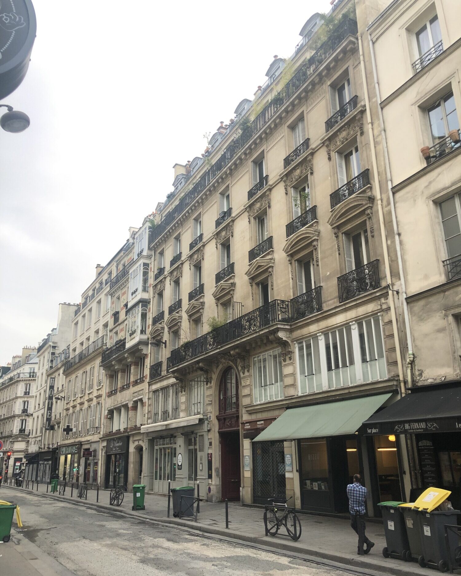 haussmannien rue paris