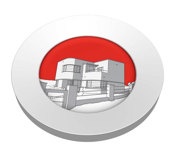 Objet circulaire blanc présentant au centre une illustration d'une maison moderne avec des clôtures sur fond rouge.