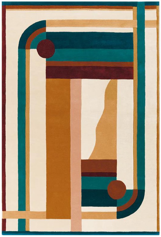 Tapis rectangulaire présentant un motif géométrique abstrait avec des lignes courbes et droites dans des tons sarcelle, moutarde, rouille et beige.